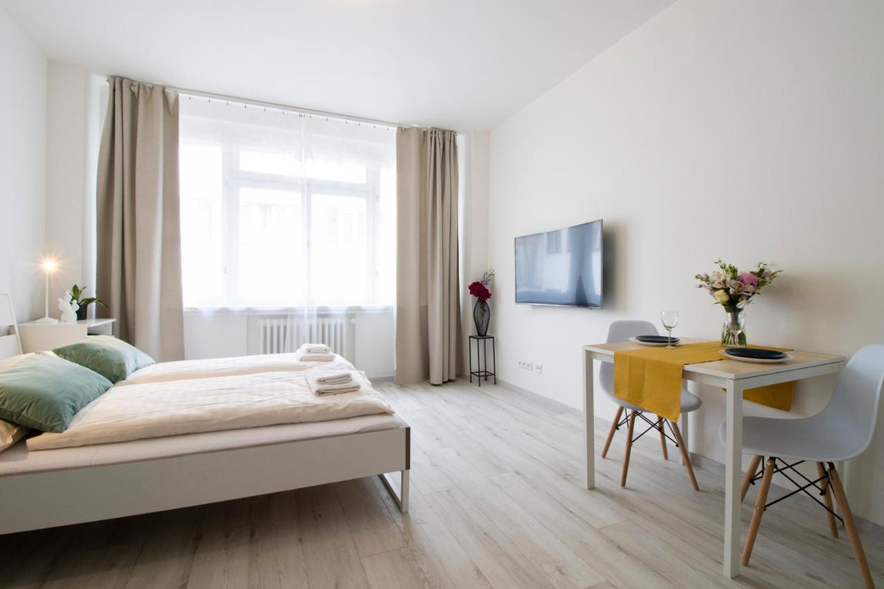 Prague Apartments Bagian luar foto