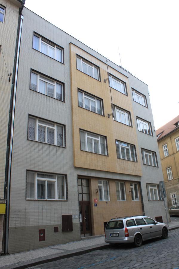 Prague Apartments Bagian luar foto